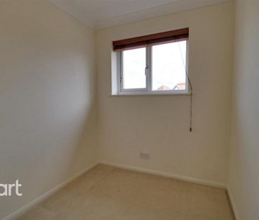 3 bedroom detached house to rent - Photo 6