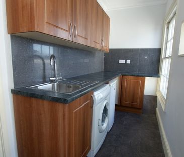 Flat 4, 32 Montpellier Villas, CHELTENHAM GL502XF - Photo 3