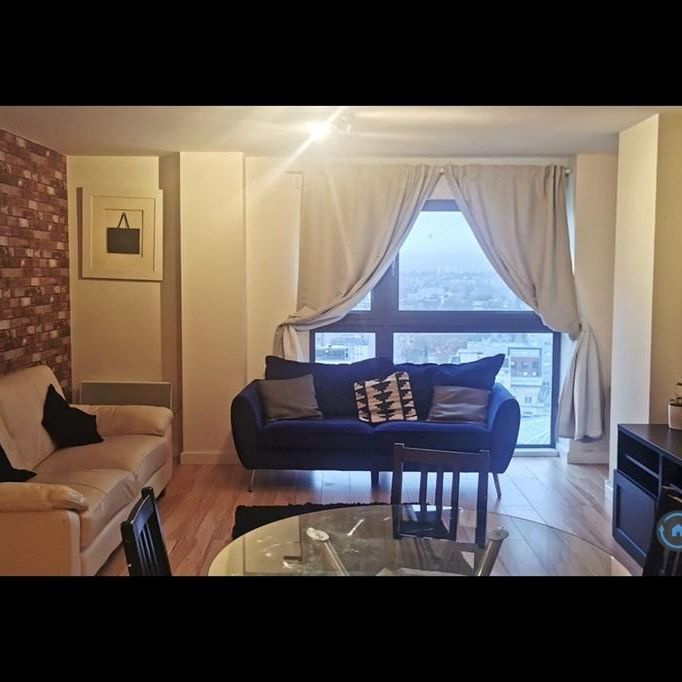 2 bedroom flat to rent - Photo 1