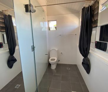 Walk to Station & Shops - Photo 4