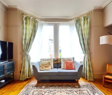 4 bedroom terraced house to rent - Photo 2