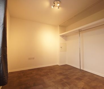 1 bedroom Apartment to let - Photo 3