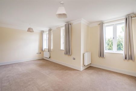 2 bed flat to rent in Station Road, Dorridge, B93 - Photo 3