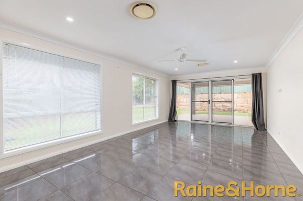 Family Home in Keswick - Photo 1