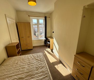 Willis Street, Heslington Road - P2068 - Photo 5