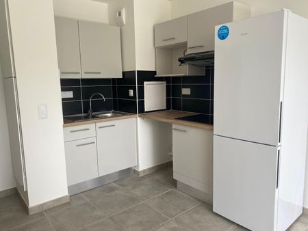 Location Appartement 3 pièces 55m² EPONE 78680 - Photo 4