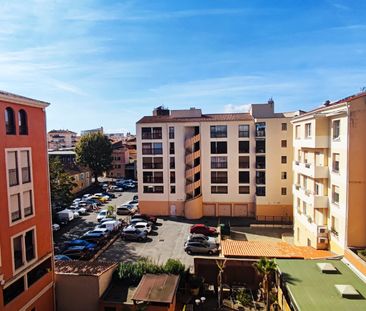 Location Appartement 2 pièces 48m² - Photo 3