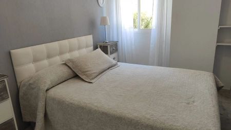 Apartamento de alquiler en San Cristobal, 18, Almuñecar Centro - Photo 5
