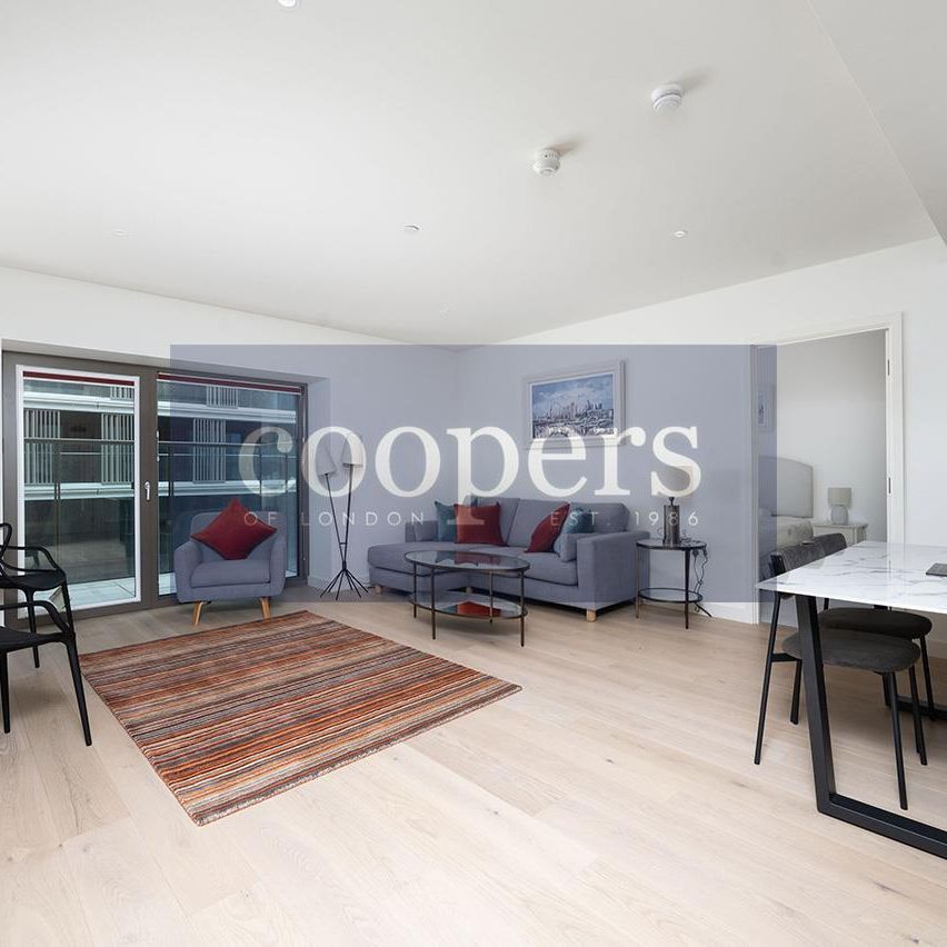 Docker Building, Royal Wharf, E16 - Photo 1