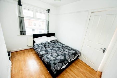 46 Greenville Road, Belfast, BT5 5EP - Photo 3