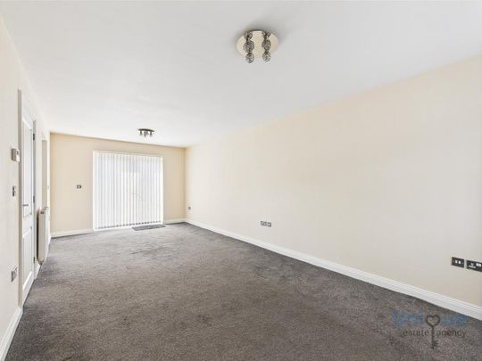 3 bedroom detached house to rent - Photo 1