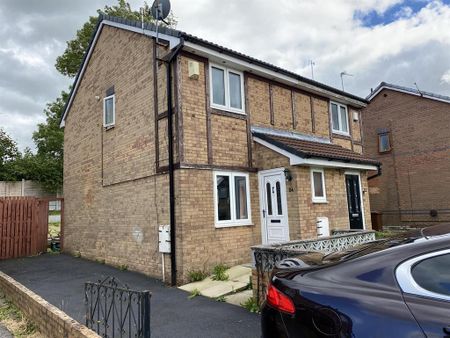 2 bedroom semi-detached house to rent - Photo 5