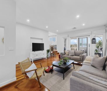 Versatility and Space in a Premium School Zoned Pocket - Photo 6