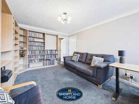 Aldermans Green Road, Aldermans Green, Coventry - Photo 2