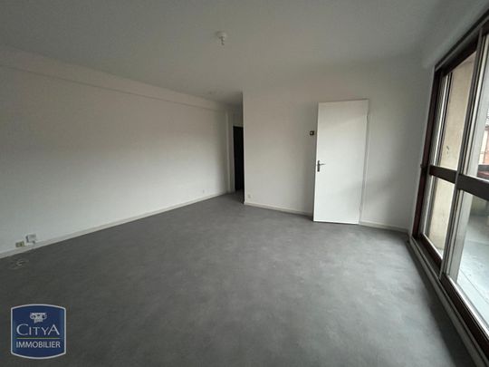 Location Appartement 1 pièce 27m² MONTAUBAN 82000 - Photo 1