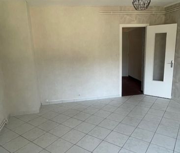 Location Appartement 2 pièces 52m² JARVILLE LA MALGRANGE 54140 - Photo 3