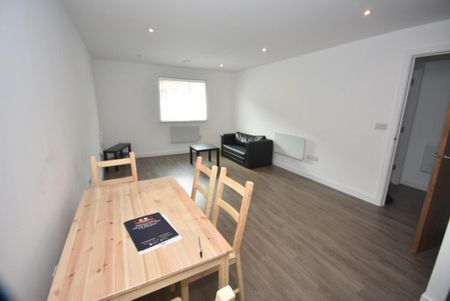 1 bedroom apartment to rent - Photo 4