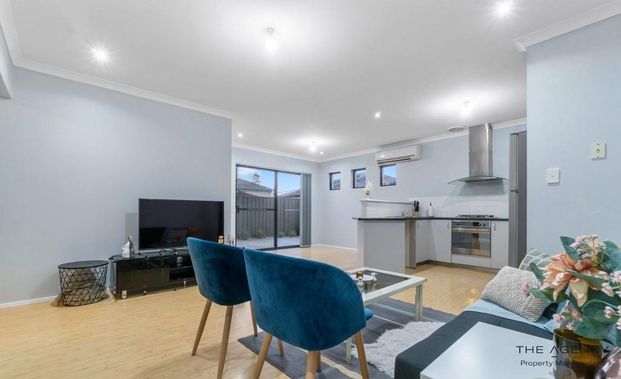 3 Bedroom 2 Bathroom house in Nollamara - Photo 1