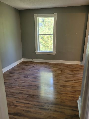 For Lease - 227 Nottawasaga Street Unit# 2, Orillia, Ontario - Photo 4