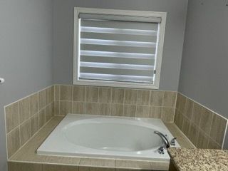 For Lease - 88 Germain Circle Unit# MAIN & UPPER, Brampton, Ontario - Photo 1