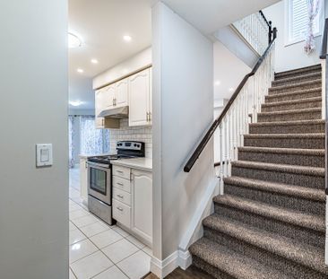 For Lease - 318 Elderberry Street, Orangeville, Ontario - Photo 3