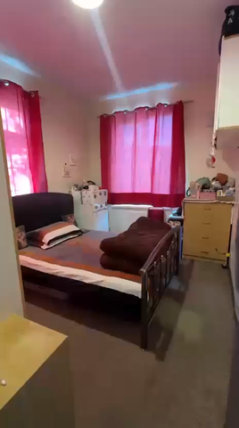 1 bedroom in a house share to rent - Photo 3