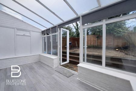 1 bedroom ground floor flat to rent - Photo 2