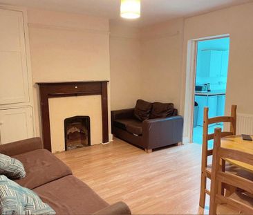1 bedroom in a house share to rent - Photo 6