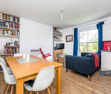 3 bedroom maisonette to rent - Photo 1