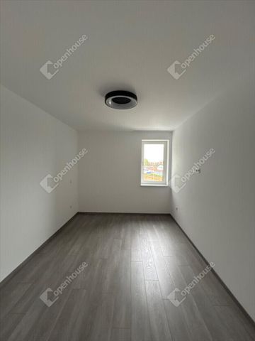 Kiadó új építésű lakás - Győr - Photo 5