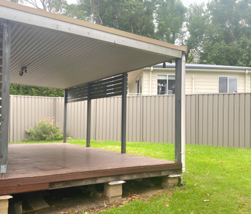 LOCATED IN QUIET CUL-DE-SAC - Photo 6