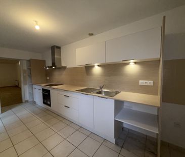 Location Appartement 4 pièces 105m² SELESTAT 67600 - Photo 4