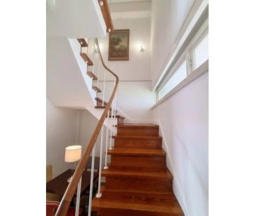 Room in a shared 3-bedroom apartment for rent in Lisbon. - Photo 3