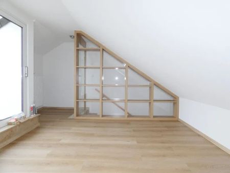 Modernisierte 3-Zimmer-Maisonette-Wohnung im gepflegten Zweifamilienhaus. - Photo 4