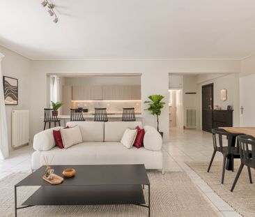 Roomy 3BR Apartment in Marousi - Photo 4