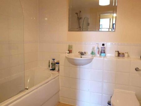 Compair Crescent, Ipswich, IP2 - Photo 5