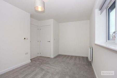 Peterborough - Photo 3