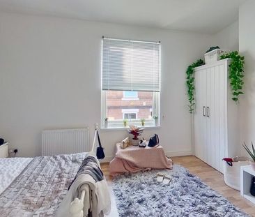 5 bedroom terraced house to rent - Photo 5