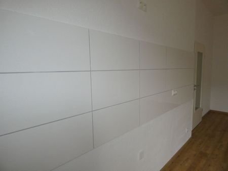 *** Wir modernisieren eine tolle Single-Wohnung mit geräumiger Wohnküche in Holsterhausen für Sie *** - Photo 4