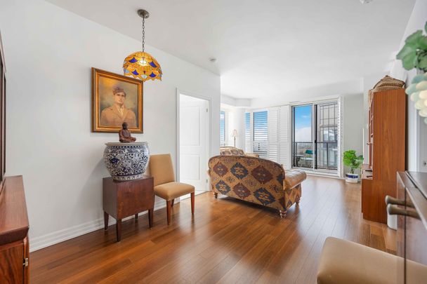 For Lease - 500 St Clair Avenue Unit# 1901, Toronto, Ontario - Photo 1