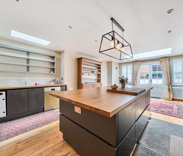 Sydenham Road, Guildford, Surrey, GU1 - Photo 3