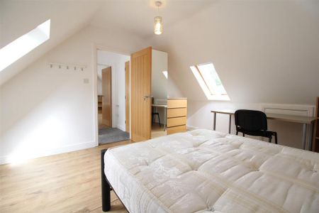 5 bedroom chalet to rent - Photo 5