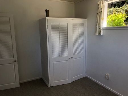 Self Contained Cozy Cottage - Photo 4