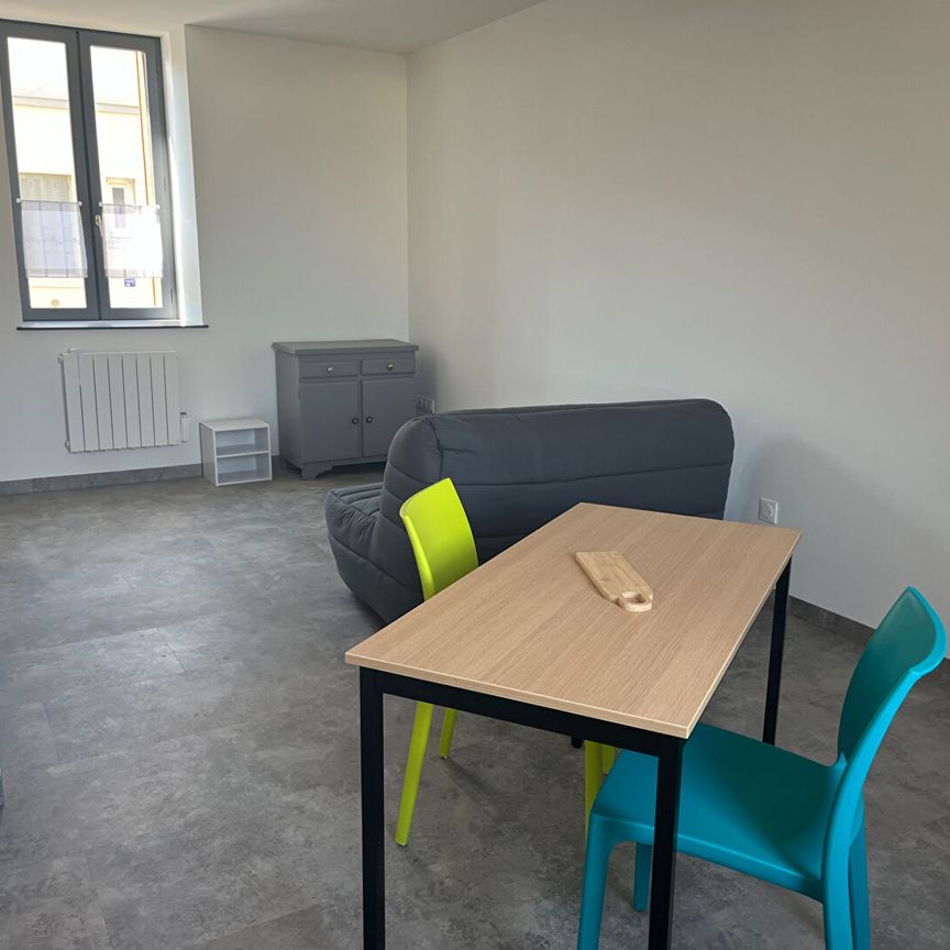 Location Appartement 1 pièce 27m² - Photo 1