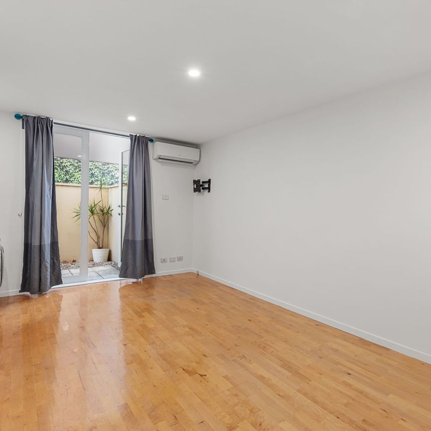 3/280-284 Cardigan Street, Carlton. - Photo 1