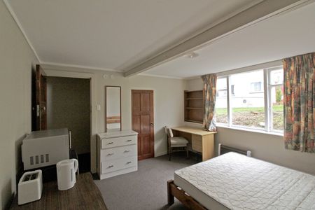 Room 9/13 Russell Street, Dunedin Central, Dunedin City - Photo 3