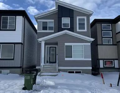 Brand new 4BR/3BA 2-storey main floor (Crystallina) – AVAIL NOW | Edmonton - Photo 1