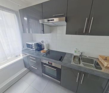 Location Appartement 3 pièces Meublé 72m² TOURS 37000 - Photo 5