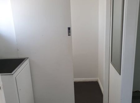 Hidden Gem in Pakuranga - Photo 3