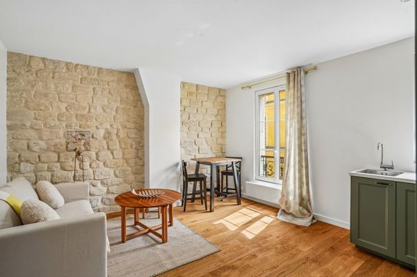 Location Appartement 2 pièces Meublé 31m² PARIS 7ème - Photo 1